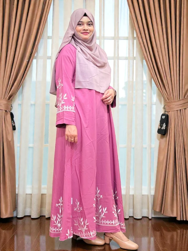 সাদা এমব্রয়ডারি কাজ করা নন ট্রান্সপারেন্ট বোরখা summer friendly comfortable one part borka