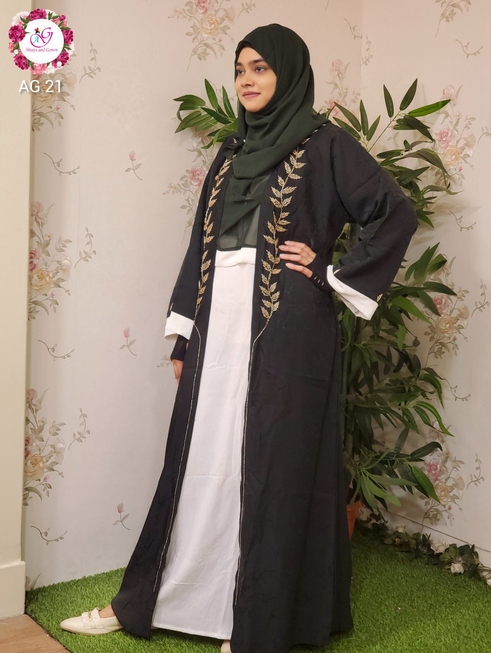 image of dubai abaya