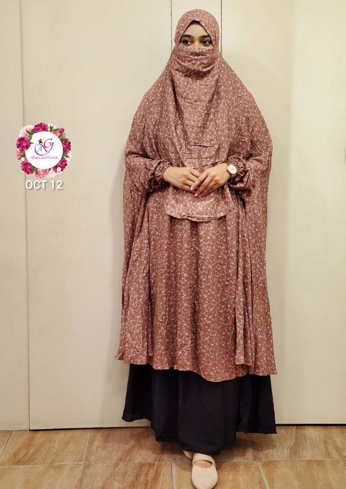 image of a woman wearing linen khimar