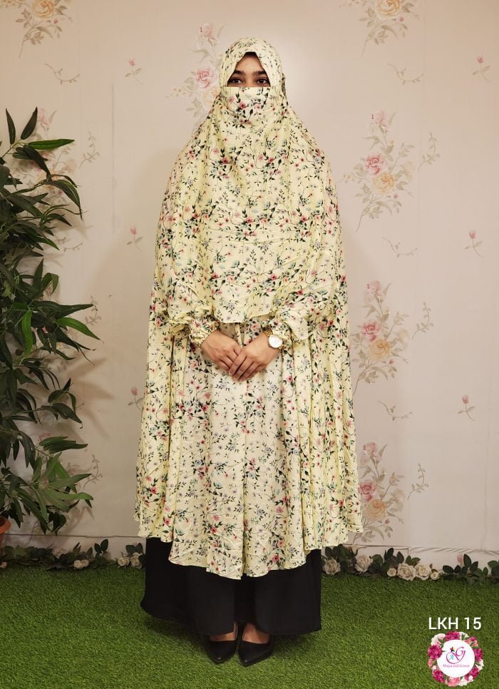 image of a woman wearing khimar