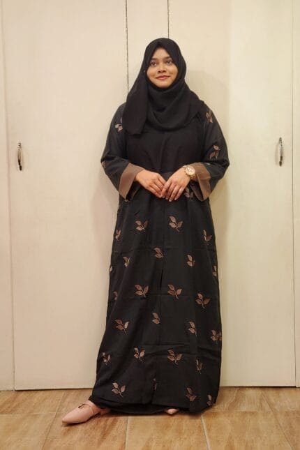 Image of Balck color floral Dubai Abaya