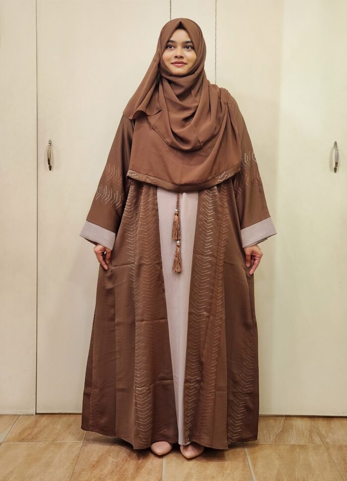 Image of brown Dubai abaya
