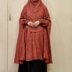 Made with soft non-transparent Korean crepe material. Free size. Niqab is attached. Hand elastic