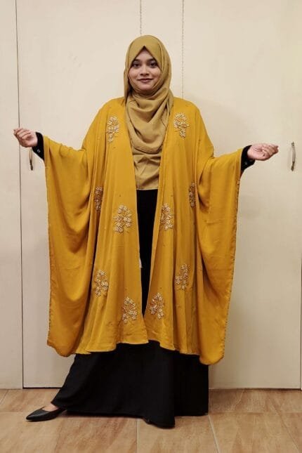 New Gorgeous Karchupi Cape
