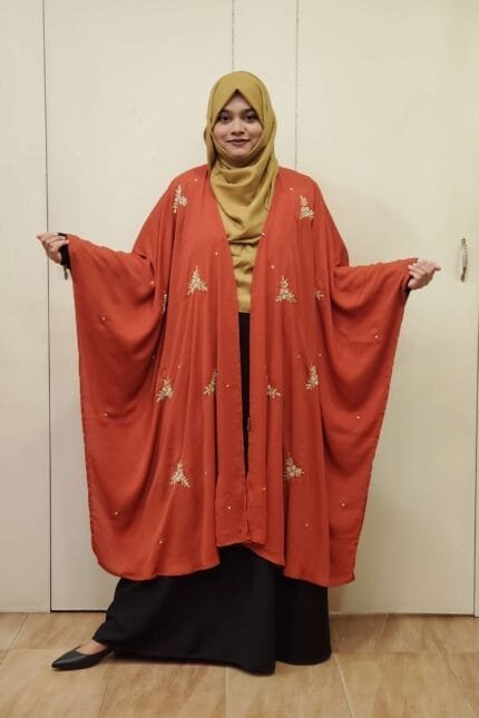New Gorgeous Karchupi Cape