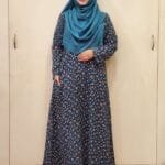 পকেট বোরখা। চীন থেকে আমদানি করা, এই অ-স্বচ্ছ নরম রাজকীয় জর্জেট প্রিন্ট বোরখাগুলি খুবই আরামদায়ক। ডান দিকে একটি পকেট আছে। এক কাটায় তৈরি।