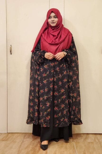 New fusion cape completely free size and semi transparent soft georgette print with frills at bottom.