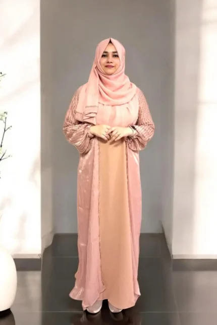 Image of Exclusive Dubai Abaya