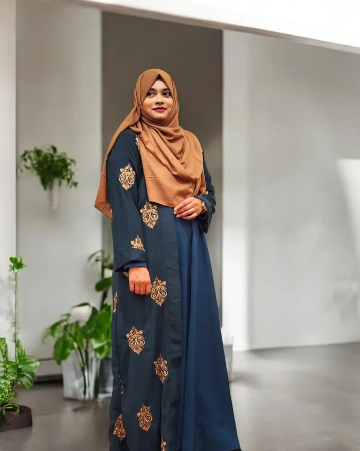 Image of Georgette Embroiderey Kimono