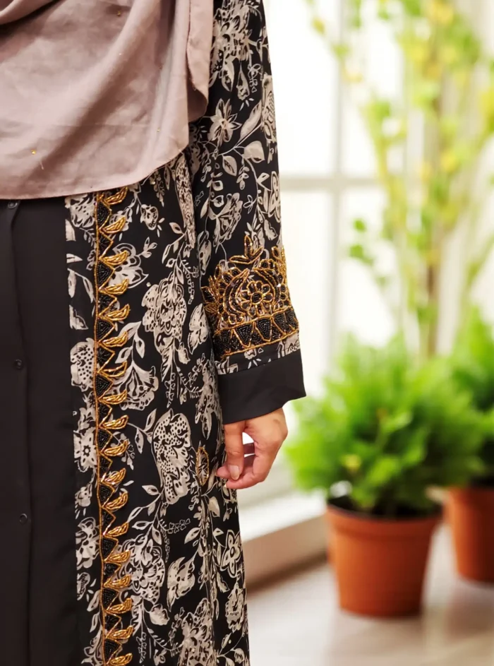 Image of Georgette Karcupi Kimono