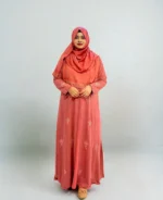 ডায়মন্ড জর্জেট কারচুপি কিমোনো - প্রতিটি সেলাইয়ে হাতে তৈরি নিখুঁততা - Image 3