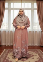 আমদানি করা দুবাই সিল্ক গাউন। আমরা একটি নতুন সংস্করণ নিয়ে এসেছি। - Image 3