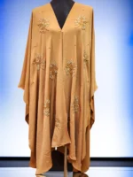 অ-স্বচ্ছ দুবাই চেরি উপাদান দিয়ে তৈরি ফ্রি সাইজের কারচুপি কেপ। সাইড প্রোফাইল খোলা। - Image 2