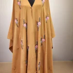 কারচুপির অসাধারণ কেপ, স্বচ্ছ নয়। ফ্রি সাইজ দুবাই চেরি উপাদান দিয়ে তৈরি।