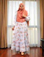 প্রিন্টেড ডাবল পার্ট গাউন। জর্জেট কাপড় দিয়ে তৈরি। - Image 3