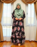 প্রিন্টেড ডাবল পার্ট গাউন। নরম জর্জেট কাপড় দিয়ে তৈরি।