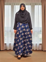 এক ভাগ প্রিন্টেড গাউন। অস্বচ্ছ নরম অ্যালেক্স উপাদান দিয়ে তৈরি। - Image 3