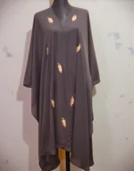 ফ্রি সাইজ কেপ। দুবাই চেরি জর্জেট উপাদান দিয়ে তৈরি, নিখুঁত পাথরের কাজ সহ।