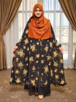 খুবই নিখুঁত ও ক্লাসি কারচুপি কেপ। কেপের নিচে ফ্রিল দেয়া আছে। ফ্রি সাইজ ট্রান্সপারেন্ট সফট জর্জেট ম্যাটেরিয়াল