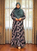 প্রিন্টেড মারমেইড গাউন সফট ও নন ট্রান্সপারেন্ট। এ্যালেক্স ম্যাটেরিয়াল দিয়ে তৈরী। - Image 2