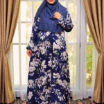 প্রিন্টের কারচুপি কিমোনো। সফট ট্রান্সপারেন্ট জর্জেট ম্যাটেরিয়ালের ওপর কারচুপি করা আছে