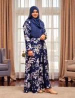 প্রিন্টের কারচুপি কিমোনো। সফট ট্রান্সপারেন্ট জর্জেট ম্যাটেরিয়ালের ওপর কারচুপি করা আছে - Image 2