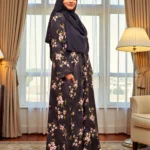 রেগুলার ডেইলি ইউজ এক পার্ট বোরখা – নন ট্রান্সপারেন্ট ইমপোর্টেড এ্যালেক্স ফেব্রিক পকেট বোরখা