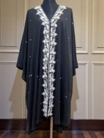 এলিগ্যান্ট কারচুপি কেপ - স্টাইলিশ লুক ও সেরা কমফোর্টের নিশ্চয়তা - Image 2