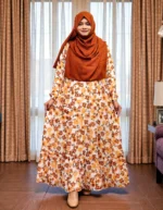 কমফোর্টেবল গাউন সারাদিন পরে থাকার জন্য । ওয়ান কাটে বানানো। নিচে কুচি দিয়ে লং ফ্রিল দেয়া আছে। - Image 3