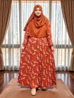 ওয়ান পার্ট প্রিন্টেড গাউন | সামার ফ্রেন্ডলি নন-ট্রান্সপারেন্ট এ্যালেক্স ম্যাটেরিয়ালে বানানো। - Image 2