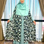 প্রিন্টের ওপর নিখুঁত কারচুপি কাজ করা জর্জেট পকেট কেপ