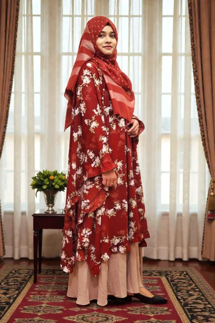 চারপাশে ফ্রিল দেওয়া ফ্রি সাইজ ফ্রিল কেপ ফর মুসলিম ওমেন