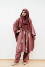 এলিগেন্ট কারচুপি কো-অর্ড ড্রেস | কমফোর্টেবল ফ্রি সাইজ কেপ সেট - Image 3