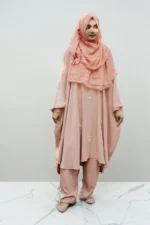 প্রিমিয়াম জাফরান কারচুপি কো-অর্ড সেট | আরামদায়ক ফ্রি সাইজ - Image 3