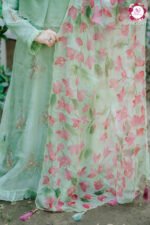 সম্পূর্ণ নিজস্ব প্রসেসে তৈরি মসলিন গাউন| যেকোনো ইভেন্টের জন্য পারফেক্ট - Image 2