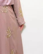 প্রিমিয়াম কারচুপি কিমোনো ডায়মন্ড জর্জেট ম্যাটেরিয়ালে তৈরি - Image 2