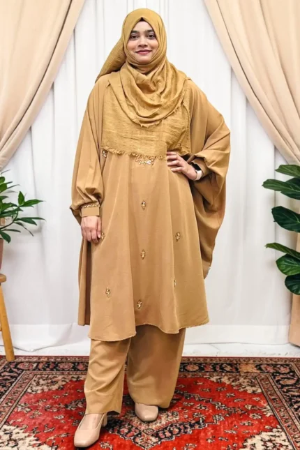 Premium Co-Ord Set with Zipper | Stone Work Cape & Pant Set